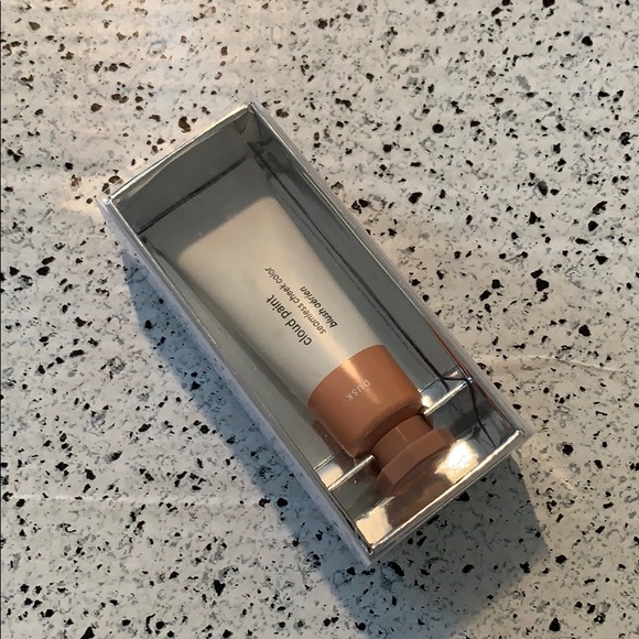 Glossier Other - NWT Glossier Dusk Cloud Paint Seamless Cheek Color